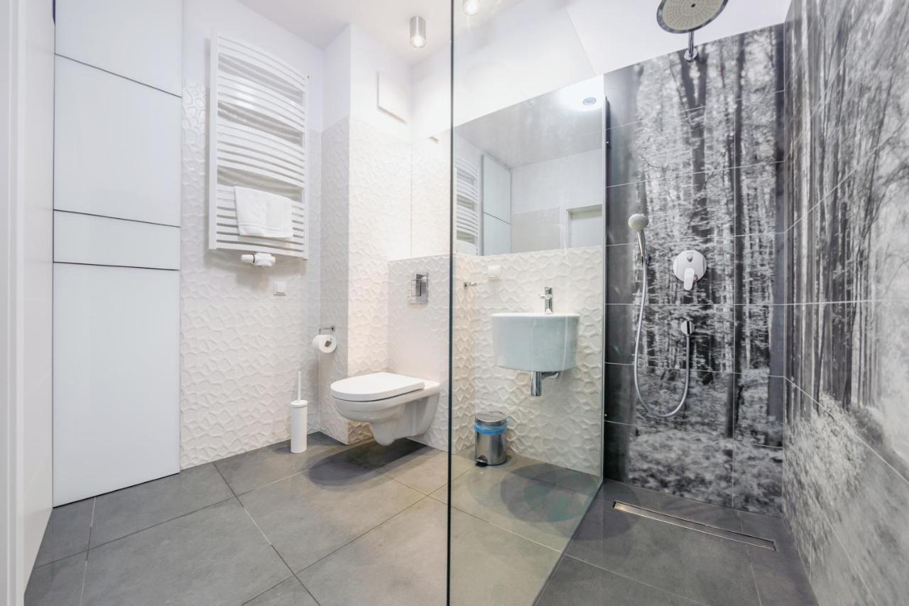 Luxury Long Island Suite Gdańsk Exteriör bild