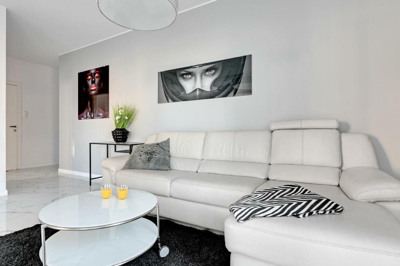 Luxury Long Island Suite Gdańsk Exteriör bild
